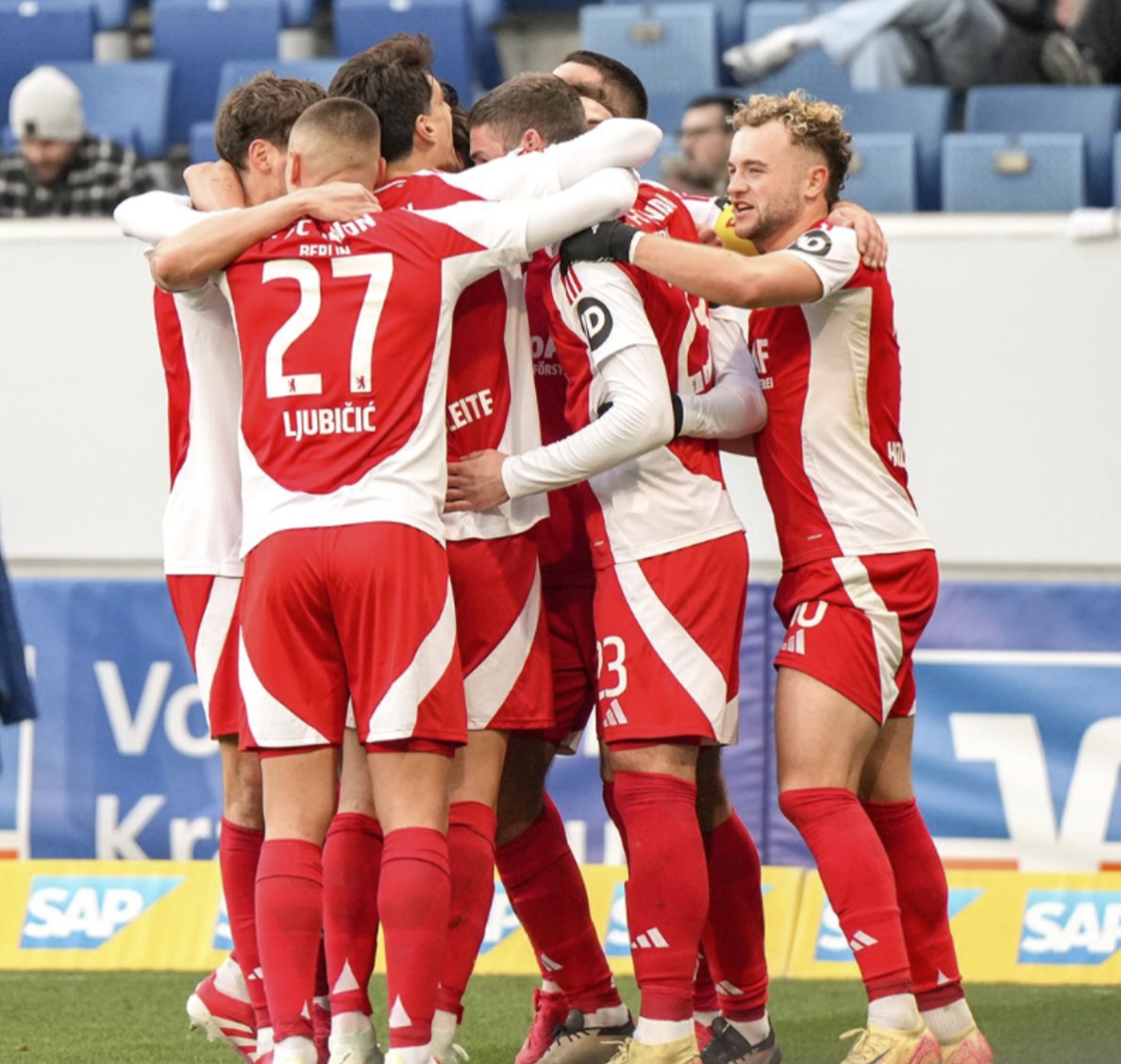 柏林联合客场逆转对手，实现胜利