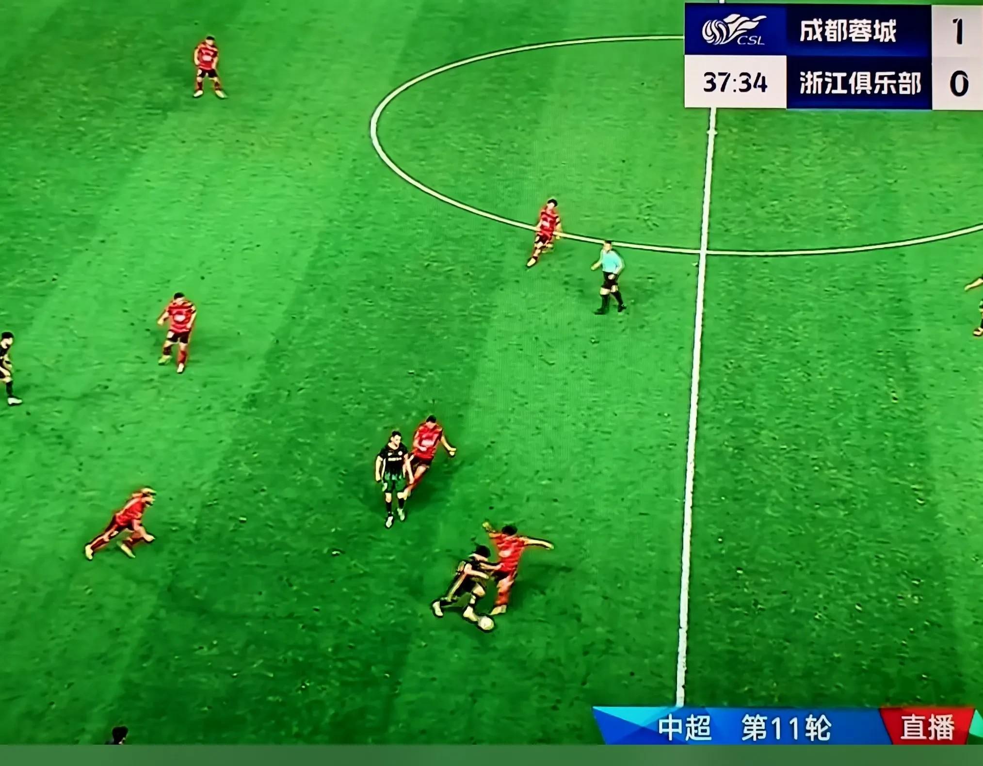 战火重燃，球队间火药味十足争夺激烈的简单介绍