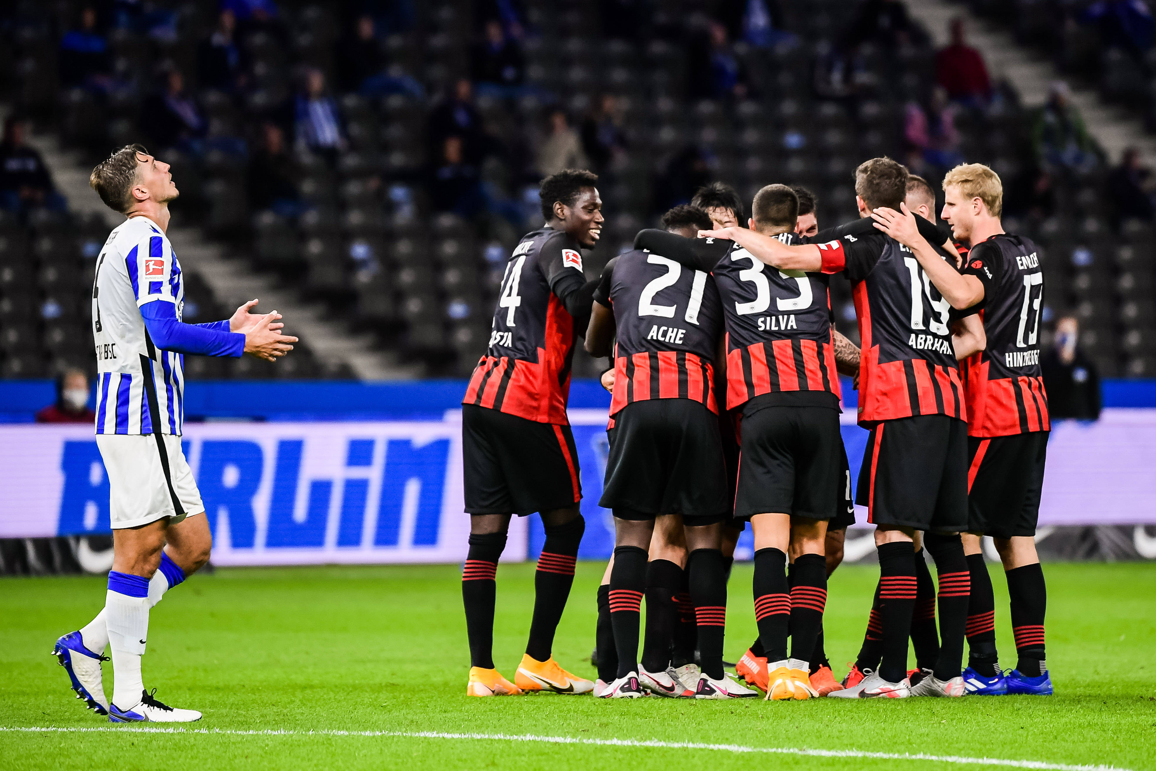 多特蒙德进攻凶猛，轻松战胜对手