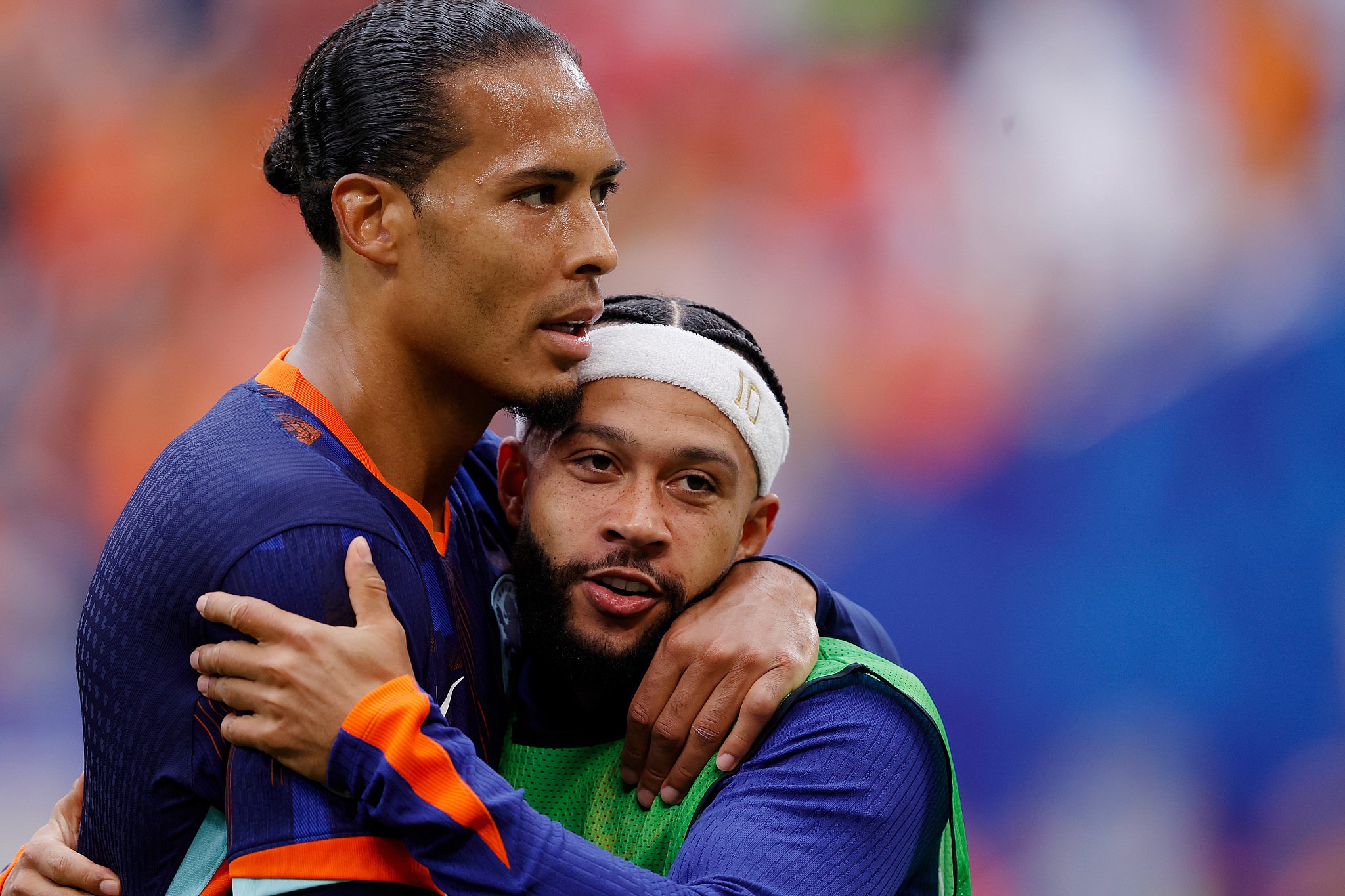 波兰逼平埃及，欧洲杯小组赛落败的简单介绍