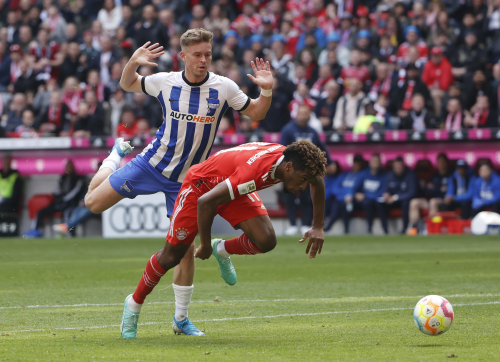 柏林赫塔主场大败,德甲前景堪忧 柏林赫塔主场大败,德甲前景堪忧