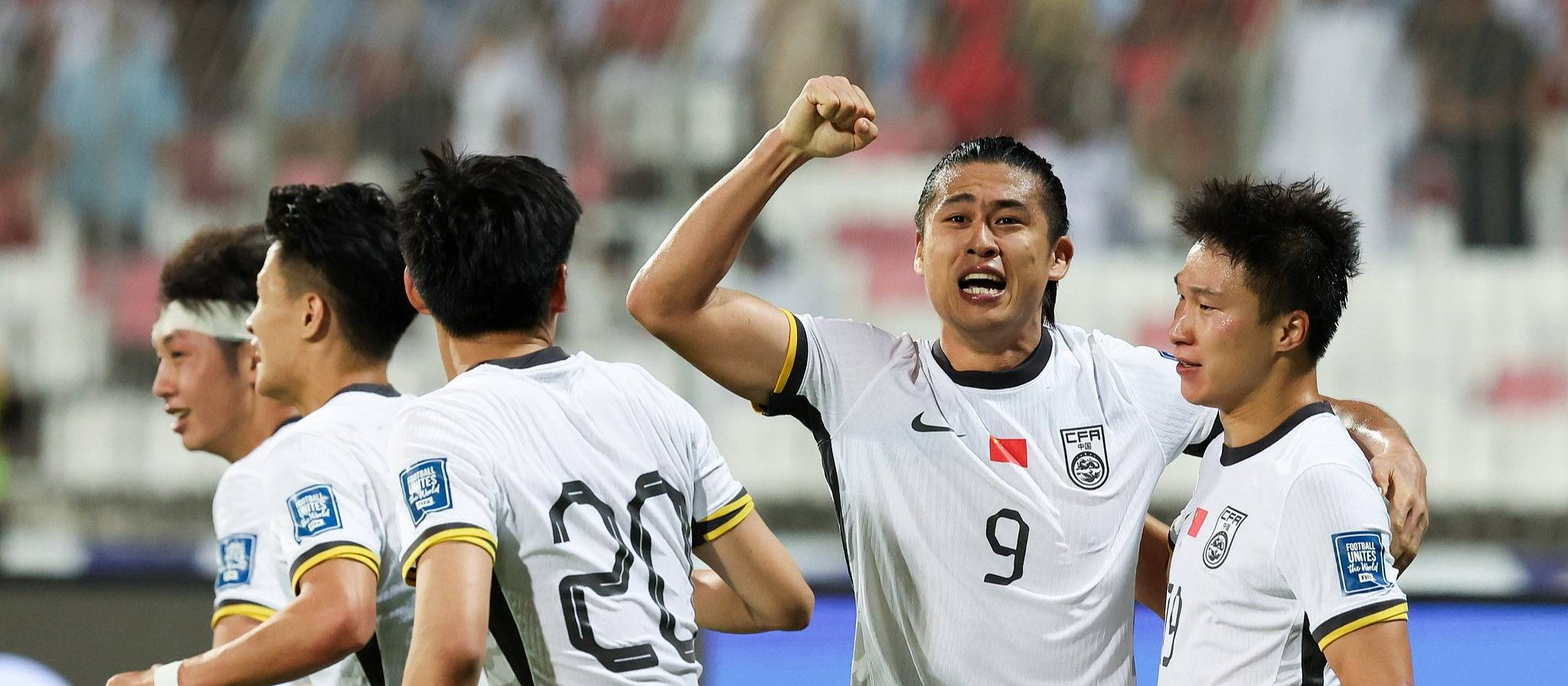 中国队在重要比赛中展现出色表现 中国队在重要比赛中展现出色表现