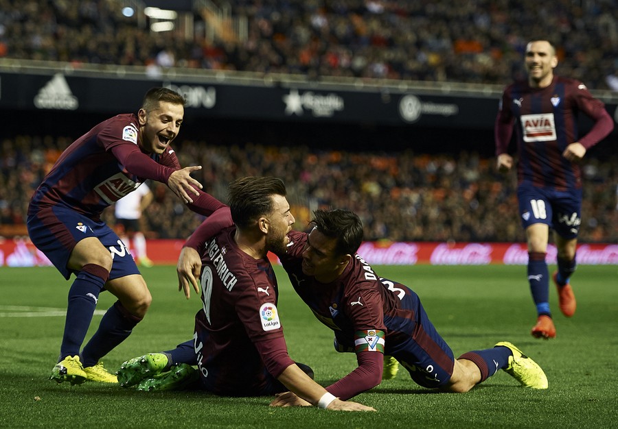 惨败于瓦伦西亚，不敌对手