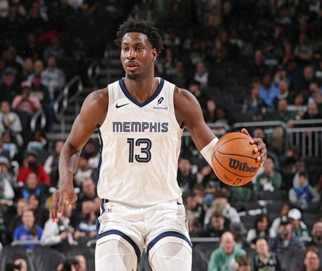 火箭击败灰熊结束连败 火箭击败灰熊结束连败