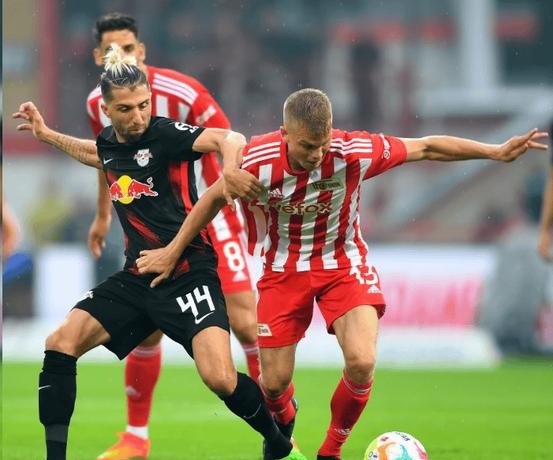 柏林联盟客场失利,保级形势岌岌可危 柏林联盟客场失利,保级形势岌岌可危