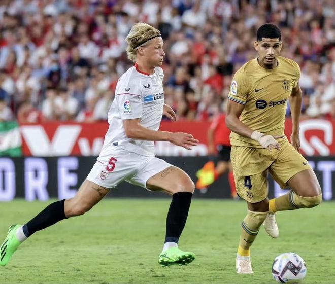 奥地利队完胜波兰队,波尔带队取胜 奥地利队完胜波兰队,波尔带队取胜